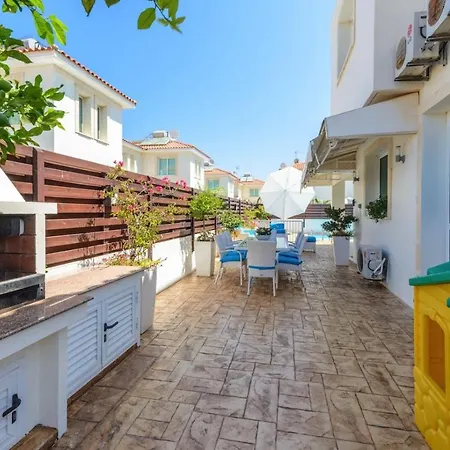 Villa La #1